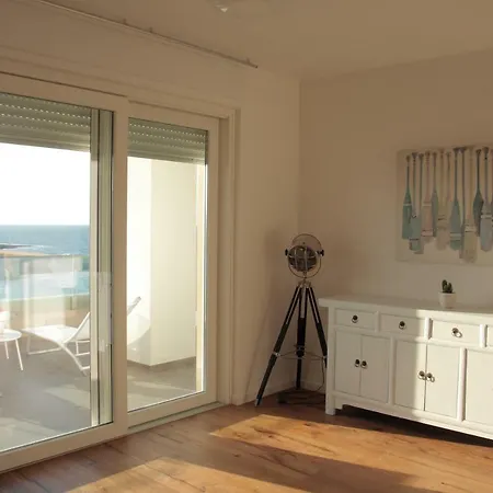 Fly On The Sea * Monopoli