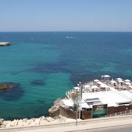 Fly On The Sea * Monopoli