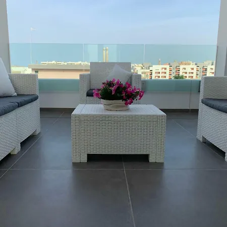 Fly On The Sea * Monopoli