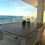 Fly On The Sea Апартаменты *