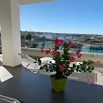 Апартаменты Fly On The Sea *