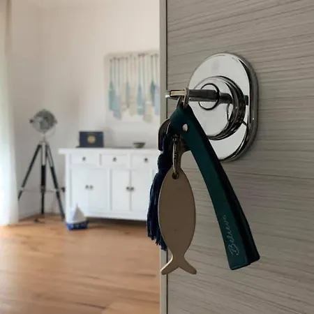 Fly On The Sea * Monopoli