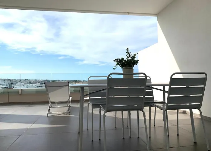 Fly On The Sea * Monopoli