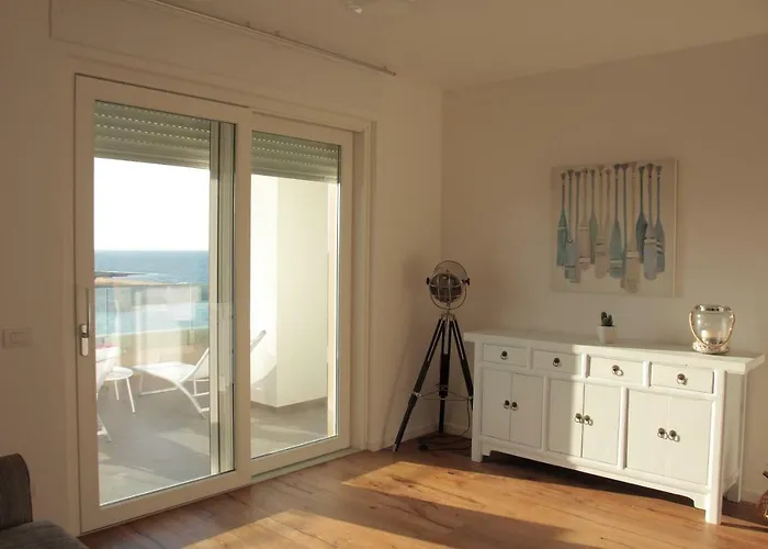 Fly On The Sea * Monopoli