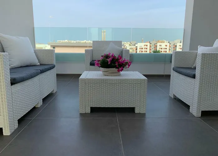 Fly On The Sea * Monopoli