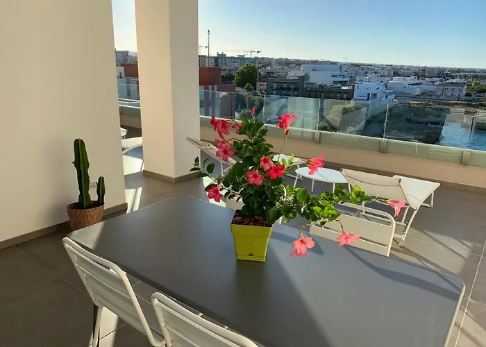 Fly On The Sea * Monopoli